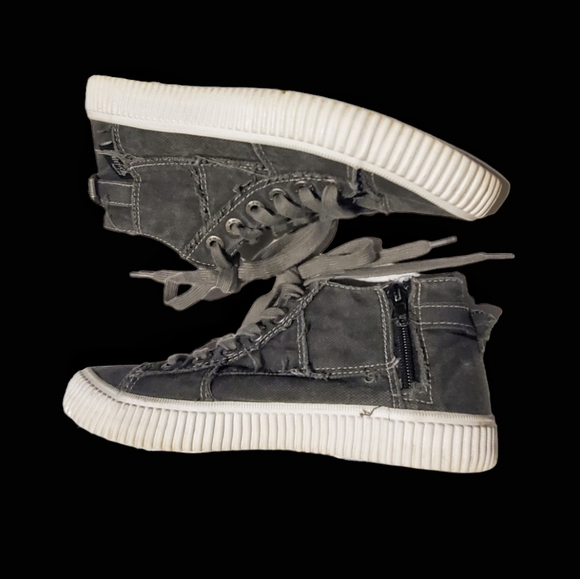 Blowfish womens Dark Grey canvas Midtop sneakers. - Picture 5 of 10